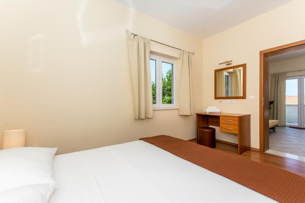 Apartments Dadic Кавтат Екстериор снимка